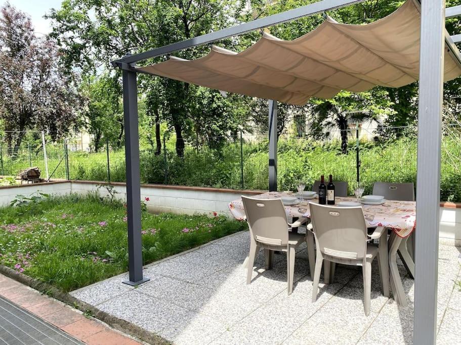 Bella Garden House - Private Garden In Floransa Dış mekan fotoğraf
